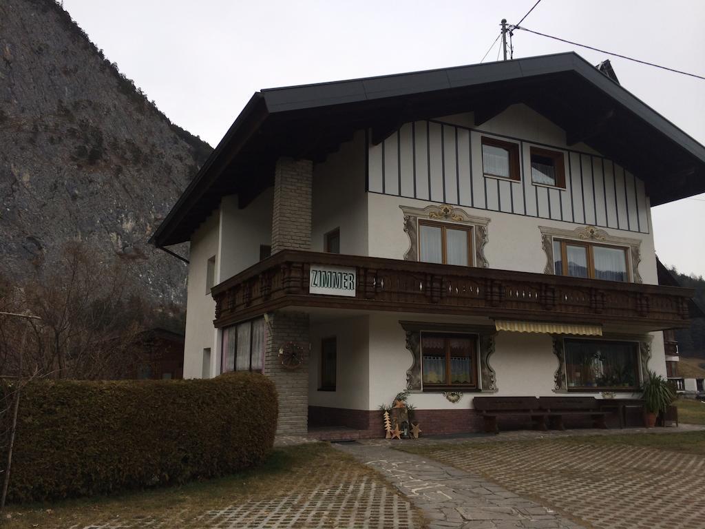 Bed and Breakfast Haus Scholl Nassereith Exterior foto